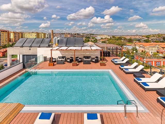 3 noches con desayunos en H10 Roma